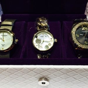 NIB AKRIBOS XXIV Ladies Watch Gift Set of 3